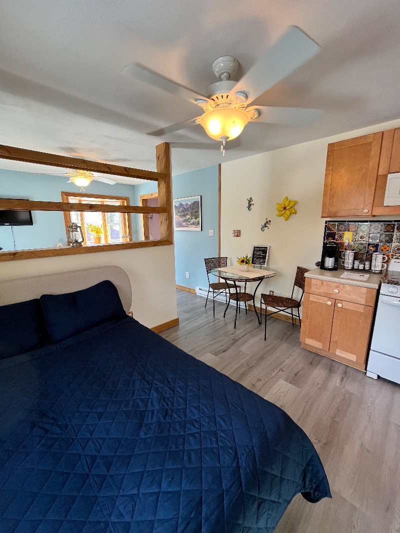 Quiet Studio In-law Suite near Syracuse Hospitals - Photo 9