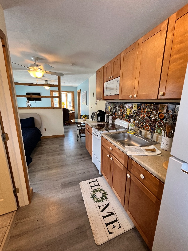 Quiet Studio In-law Suite near Syracuse Hospitals - Photo 10