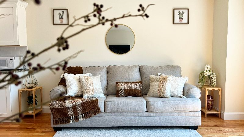 Luxury NYC Apt / NEAR NJ  EWR/ Free Parking/  Footsteps to Train-Ferry - Photo 2