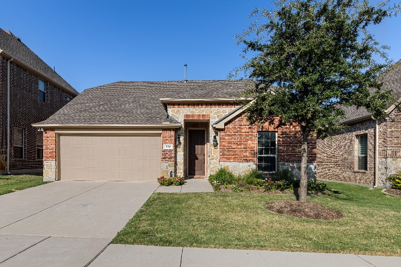 TCH - Spacious 4bd/2ba in McKinney with Workspace - Tanner - Photo 1