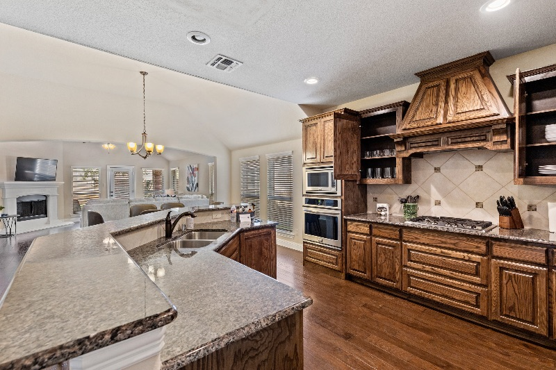 TCH - Spacious 4bd/2ba in McKinney with Workspace - Tanner - Photo 9