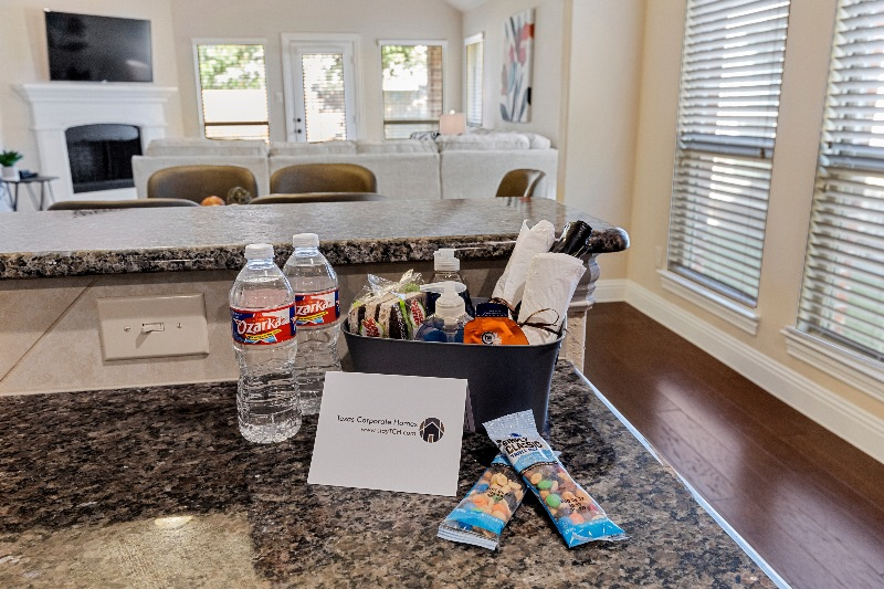 TCH - Spacious 4bd/2ba in McKinney with Workspace - Tanner - Photo 11