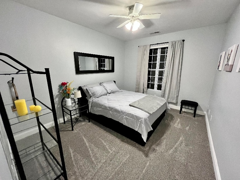 Newly Renovated 2BR/2BA Condo in Gated Community Near Major Hospitals and HSC - Photo 8