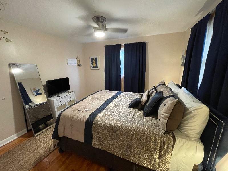 Cozy Bungalow - Photo 8
