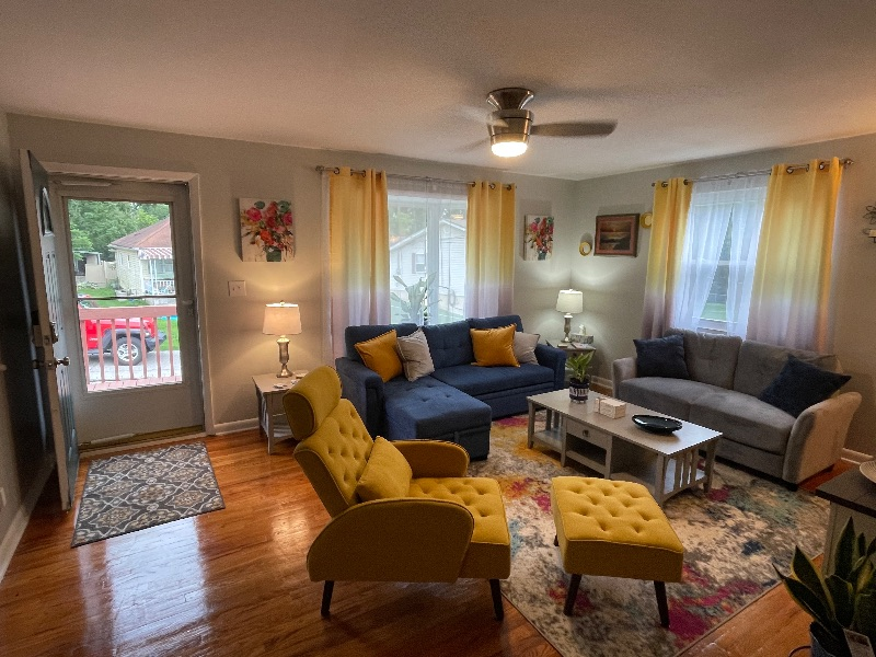 Cozy Bungalow - Photo 6