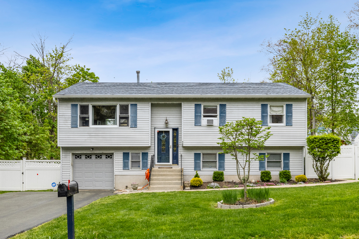 Hudson Valley Nyack NY Lower Unit - Photo 1