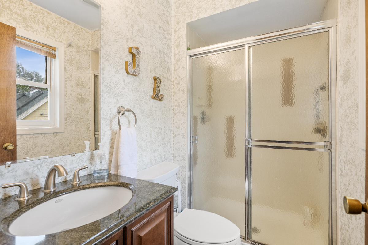 Hudson Valley Nyack NY Lower Unit - Photo 8