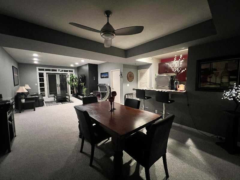 Private/Pool/Gym/Parking/Laundry - Photo 4