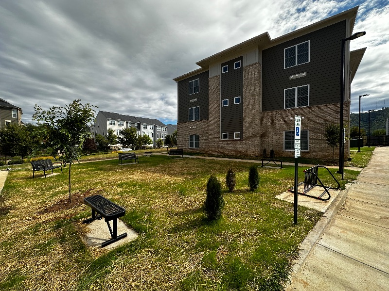 Unit 103 - Photo 10