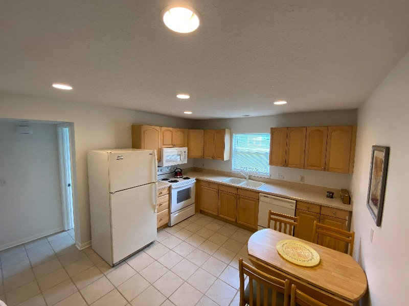 2BD 3 Beds + A few steps from the beach - Photo 9