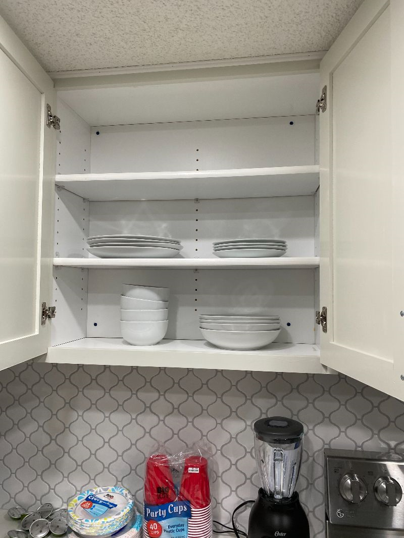 Fully Furnished Newly Renovated One Bedroom Condo - Photo 10