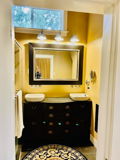 Luxury Private ADU near Good Samaritan Hospital - Photo 6