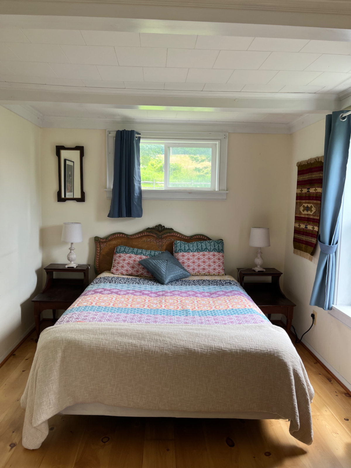 Adorable furnished House close to Hospital and Colleges.Yard  Pet Friendly - Photo 10