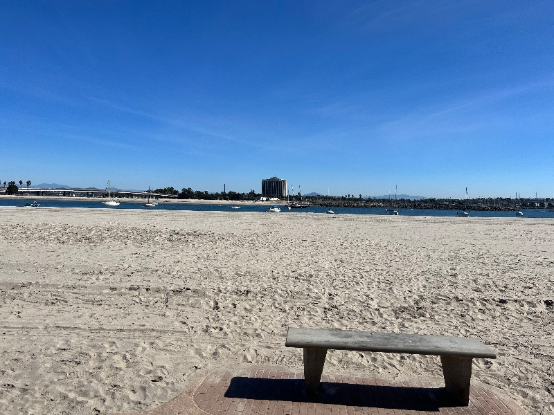 Mission Beach condo, Newley remodeled, bright and clean on bayside - Photo 2