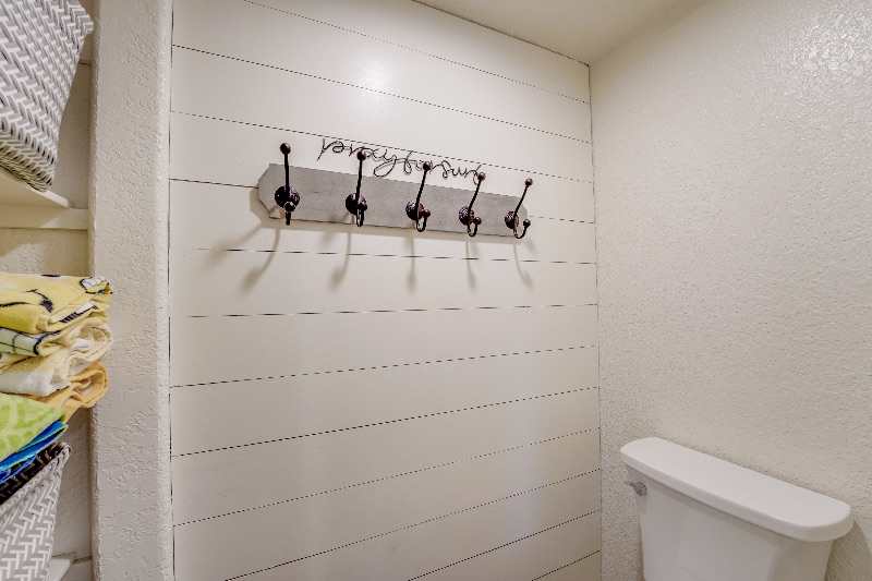 Mission Beach condo, Newley remodeled, bright and clean on bayside - Photo 4