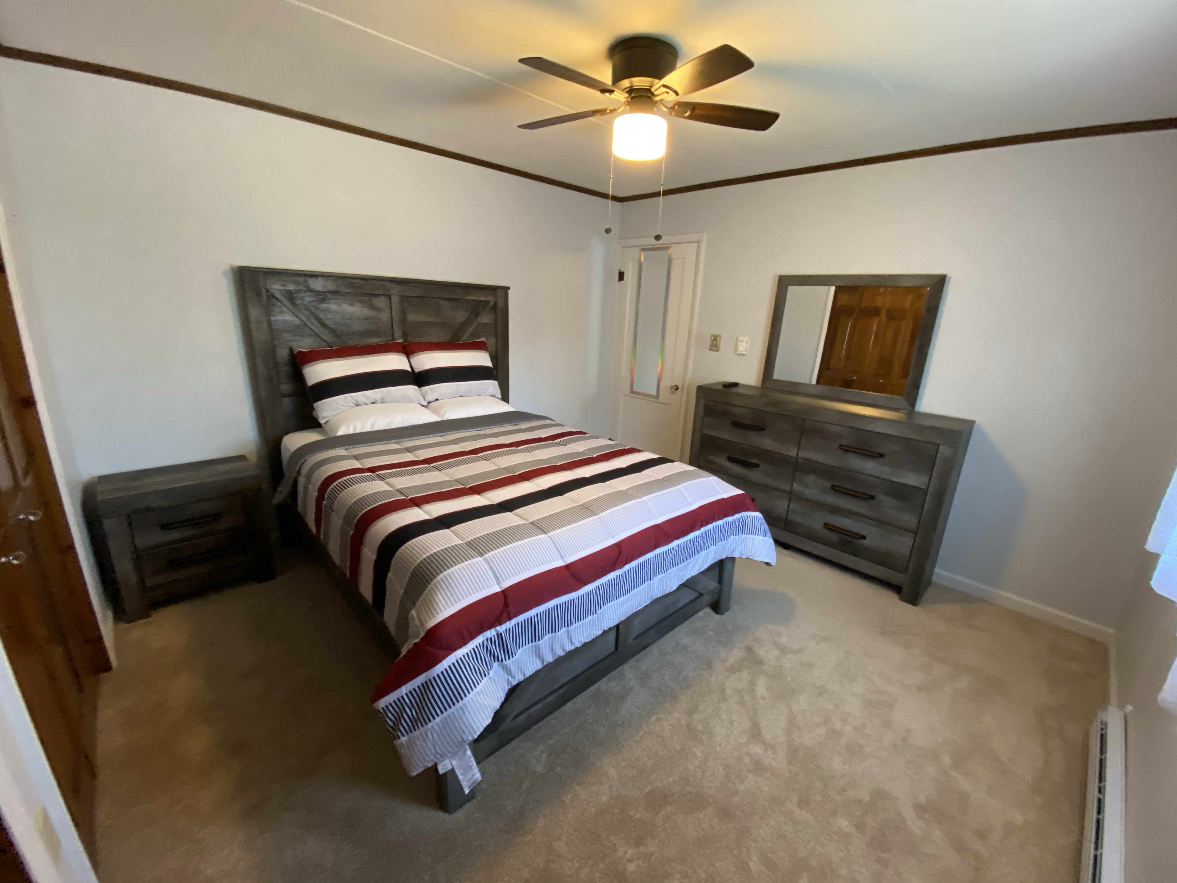 2 bedroom home in a quiet neighborhood - Photo 12