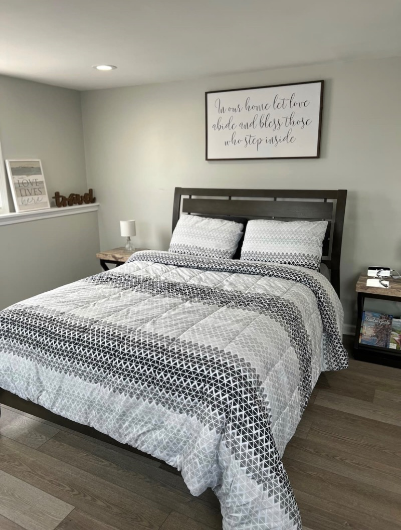 ENTIRE Gorgeous 2 Bedroom En-suite at the Colonial Oasis - Photo 9