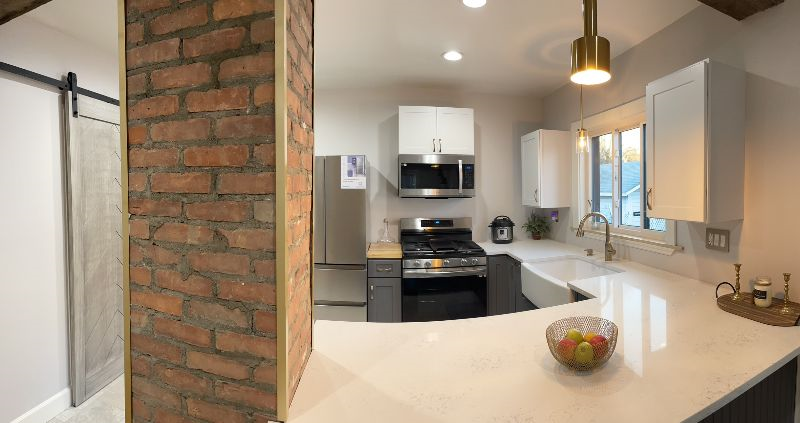 Relax and Rejuvenate in this fully RENOVATED 3Bdr/2Ba Pet Friendly Home - Photo 4