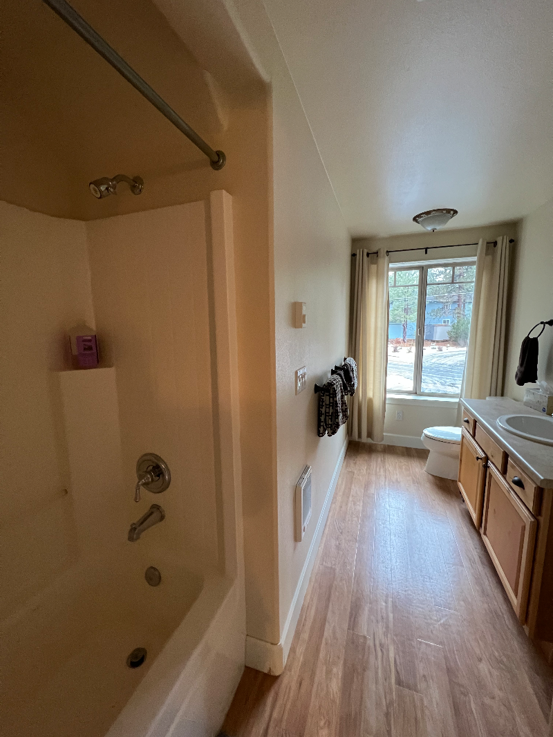 Beautiful furnished apartment on the Westside of Bend - Photo 2