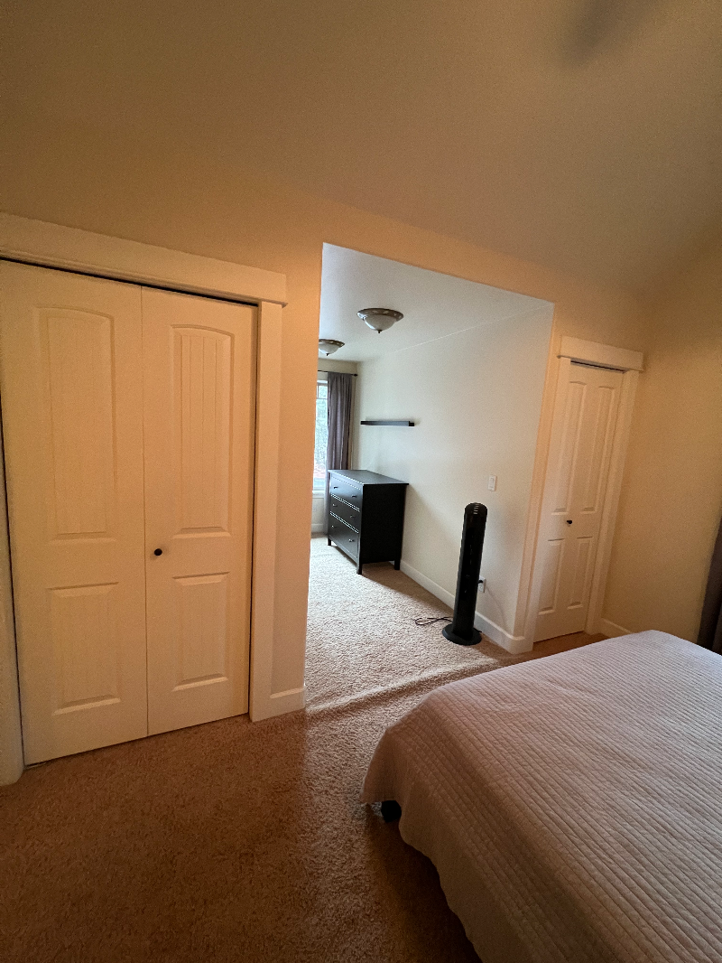 Beautiful furnished apartment on the Westside of Bend - Photo 4
