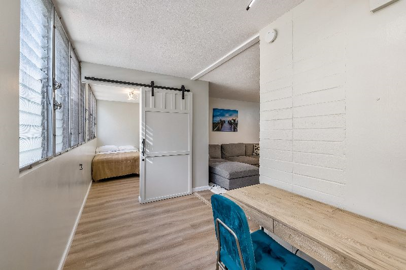 225 Liliuokalani Ave APT 5C, Honolulu, HI 96815 - Photo 4