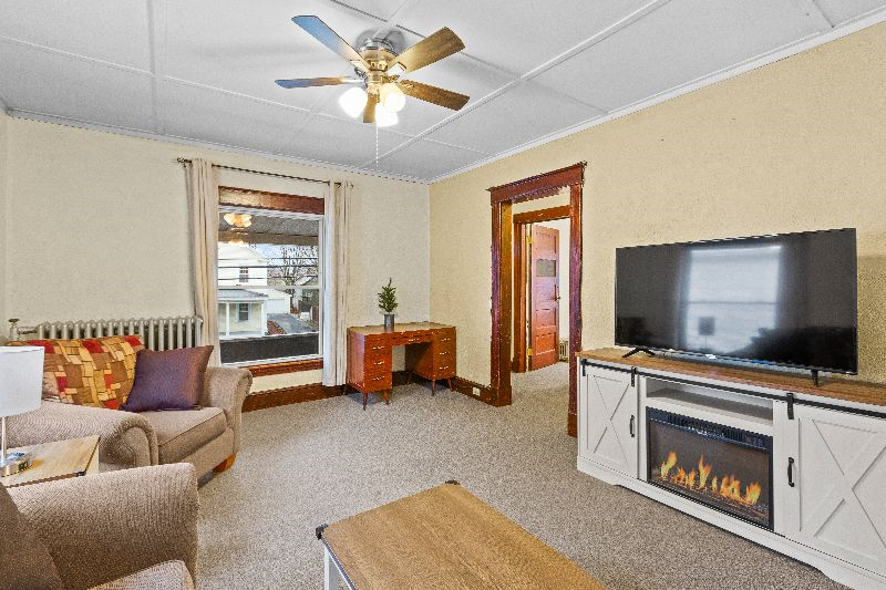 3 BR Village Duplex - Photo 11