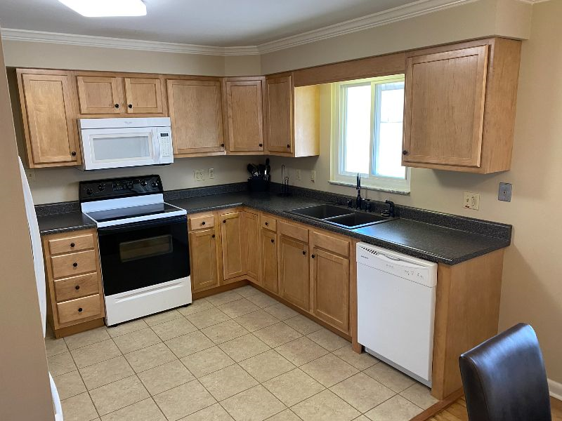 Three Spacious and Charming Rooms in Glen Dale - Photo 4