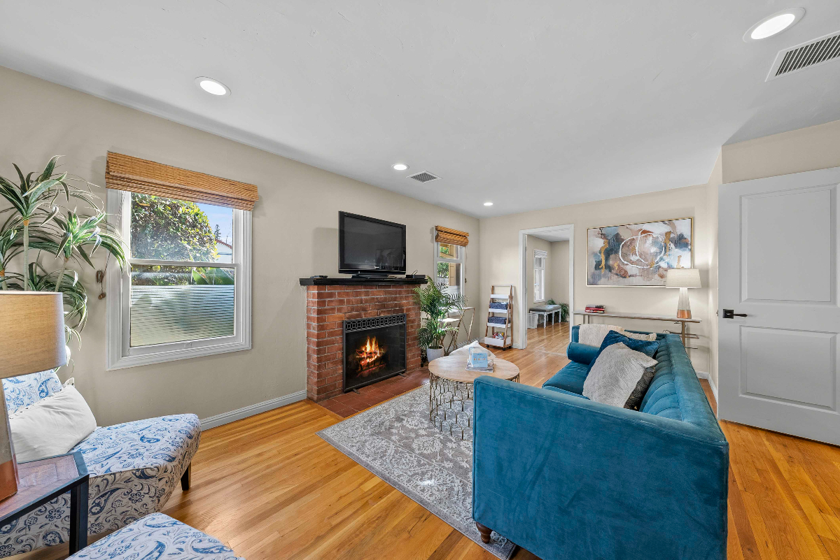 Remodeled 2 bedroom 1 bathroom unit close to Japan Town of Fremont - Photo 4