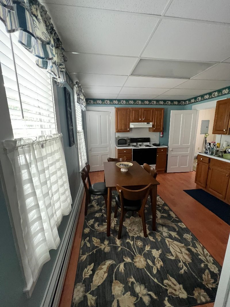 New Unit 2 - Photo 4