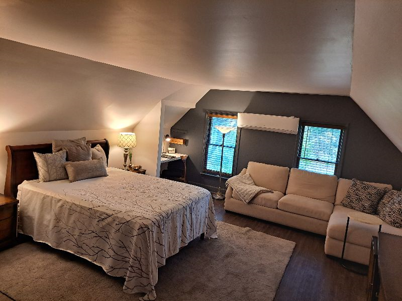 1 BR APT w/ W&D ON 12 ACRE FARM - Photo 8
