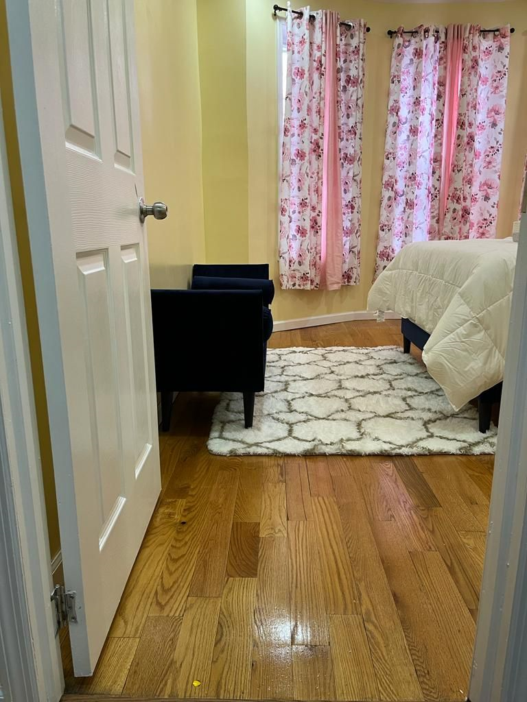 Furnished Housing for Professionals  2BR or 4BR Option Brooklyn - Photo 9