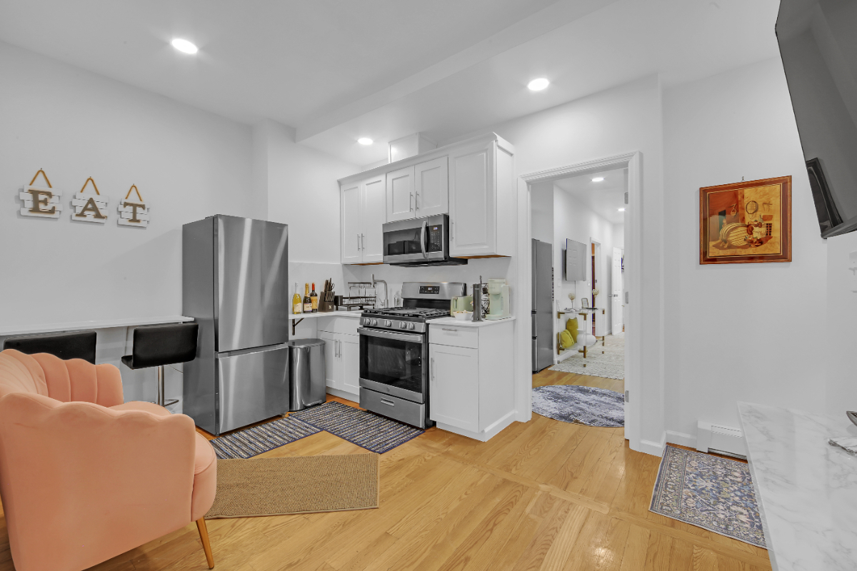 Furnished Housing for Professionals  2BR or 4BR Option Brooklyn - Photo 8
