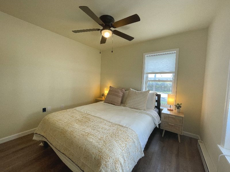 - Comfortable & Stylish 2BR near CVPH - - Photo 9