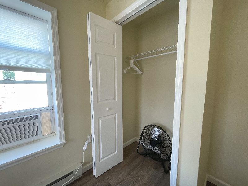 - Comfortable & Stylish 2BR near CVPH - - Photo 12