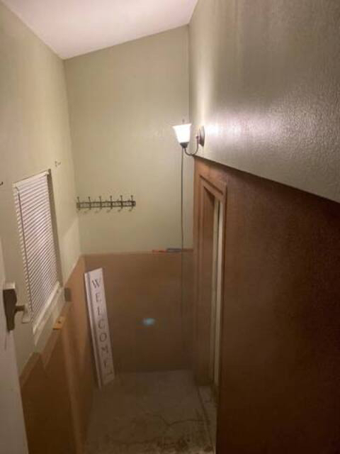 Cozy Convenient 1 Bedroom - Photo 10