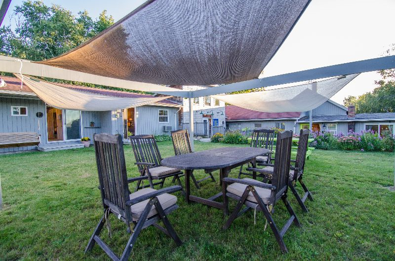 GARDEN, Spacious, well equipped efficiency - Photo 6