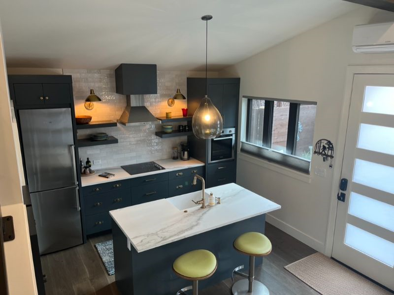 River West Designer Elegance - Photo 4