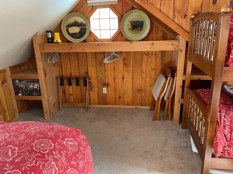 Andover VT Quiet Apartment - Photo 6