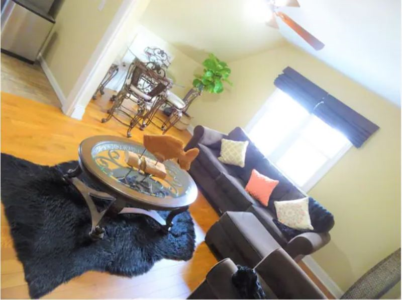 Lauger's Oasis - Peaceful, Furnished 1BR Near Top Queens Hospitals & LGA - Photo 8