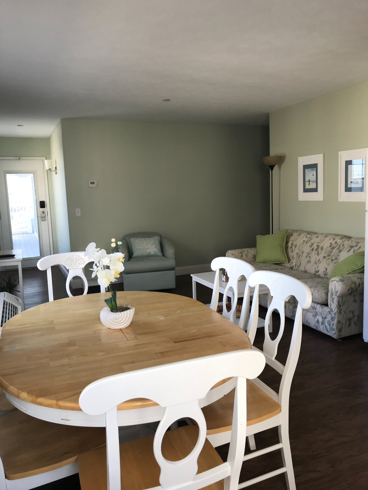 Apartment 6