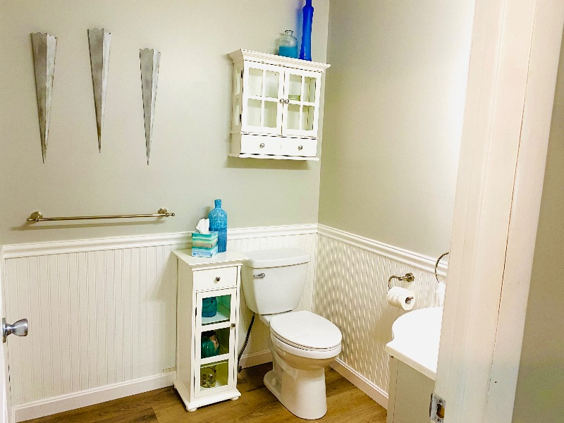 Lakefront Vacation rental available in winter months - Photo 5