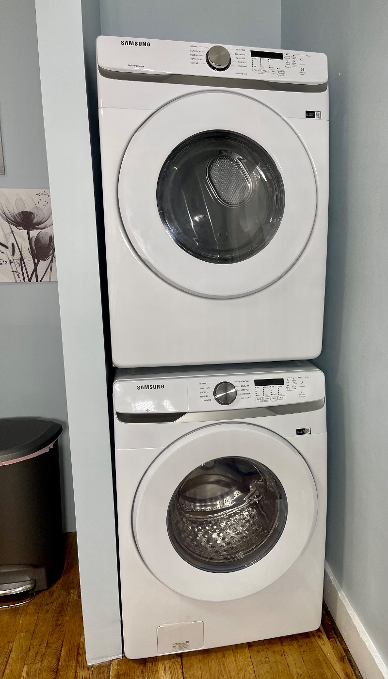 NEW Private Central Quiet Location Laundry - Photo 9