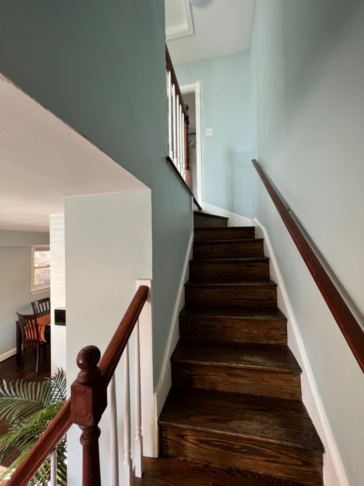 Cozy 2 bed townhome with backyard - Photo 10