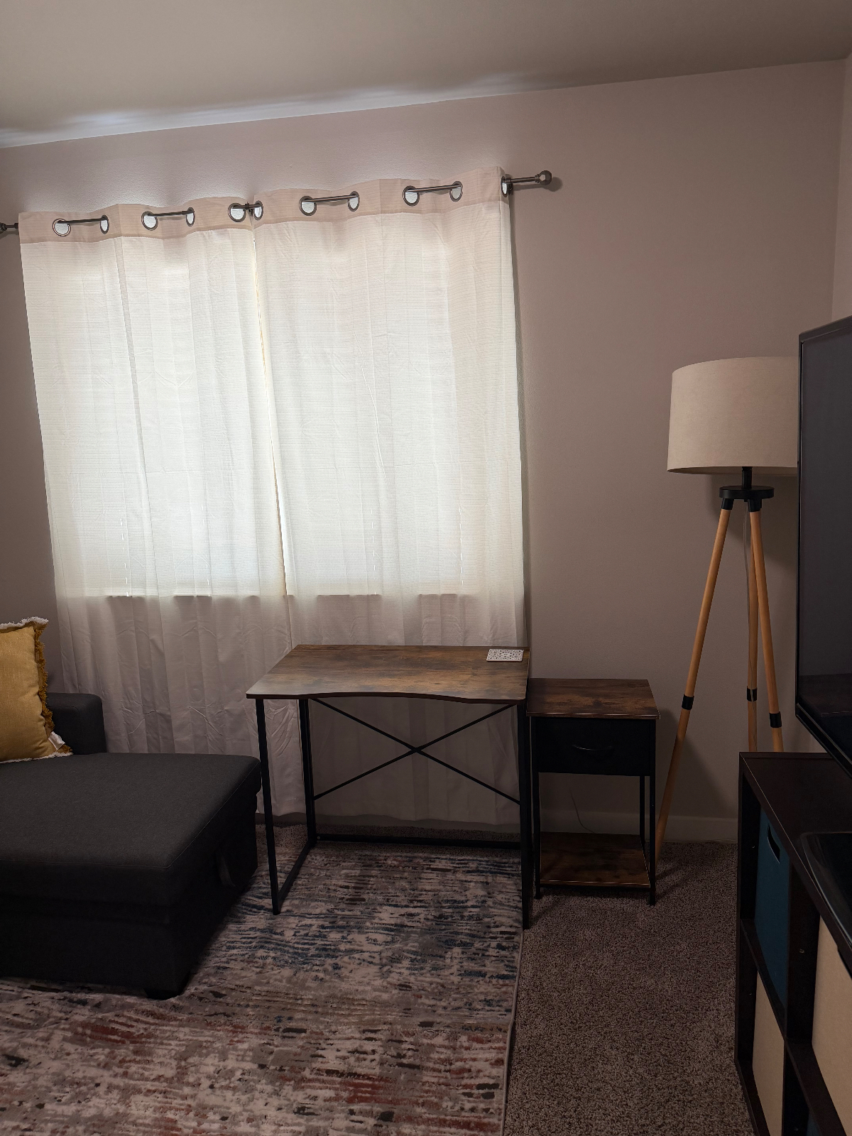 Cozy room in hub city - Photo 11