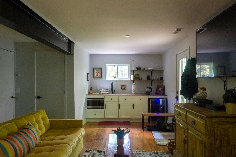 Dog-Friendly In-law Suite in Newly Renovated Quechee Home - Photo 1