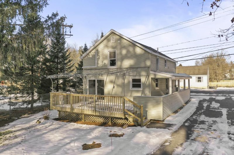 Saratoga Bungalow - Photo 5