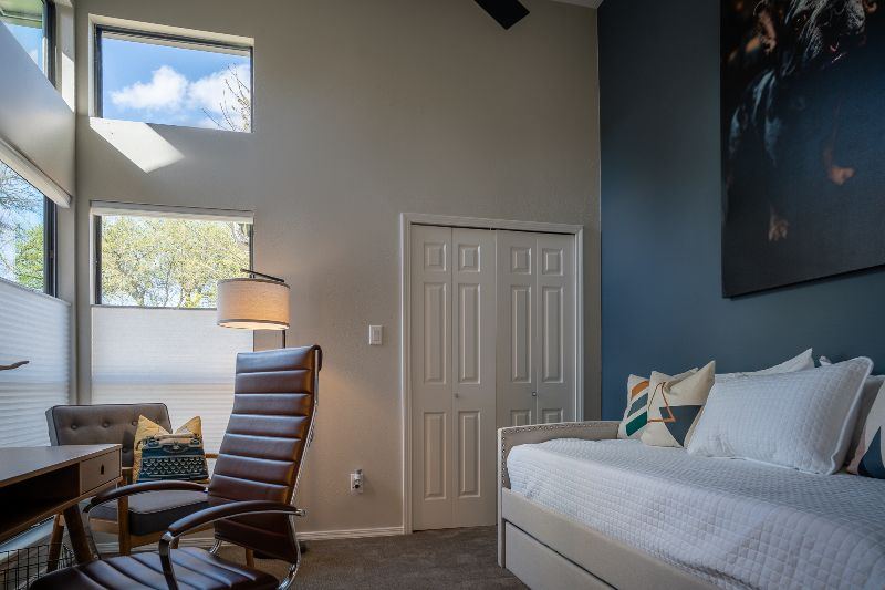 Modern Executive Patio Home Near Baylor Heart Hospital - Photo 4