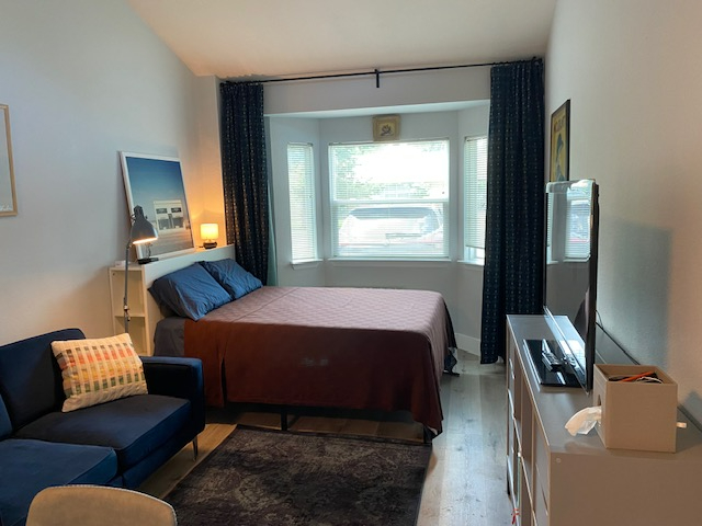 Spacious Furnished 2BR Near Mueller - King Bed O - Photo 1