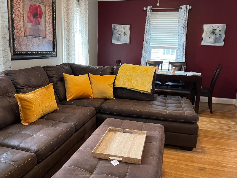 Walk to Strong Memorial and Highland Hospitals 3br one and half bath - Photo 1