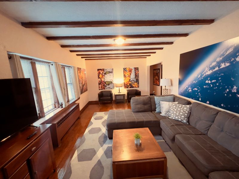Milwaukee Gasthaus - 2 Bedroom - num 5